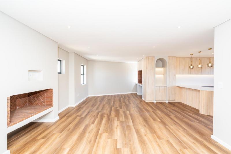 3 Bedroom Property for Sale in Country Club Western Cape